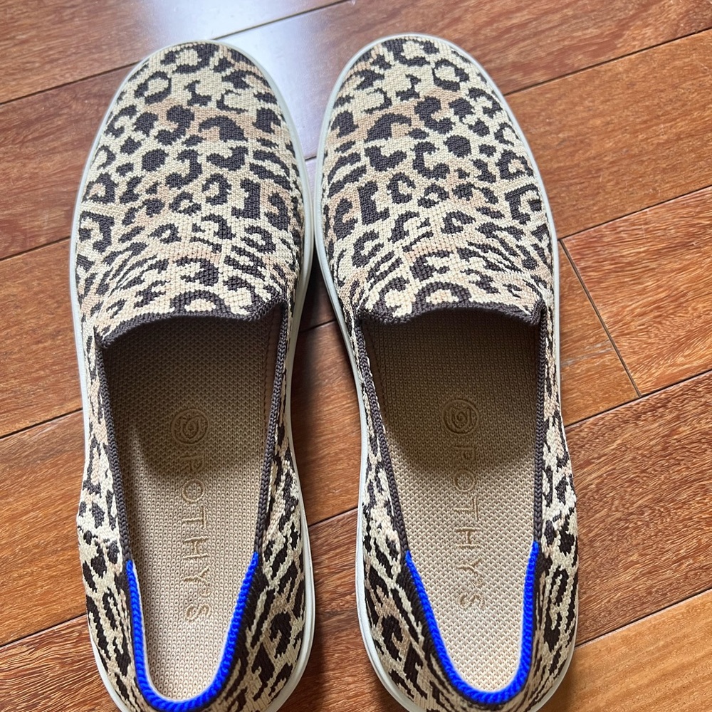 Rothy's The Sneaker - limited edition print: Camo Cat - Size 8.5 - WASHABLE